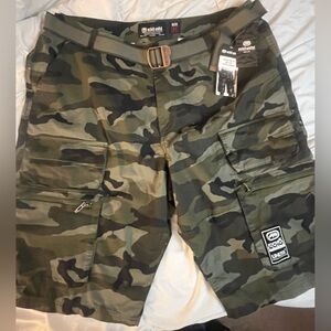 Ecko Unlimited Men's Green Camo Cargo Shorts